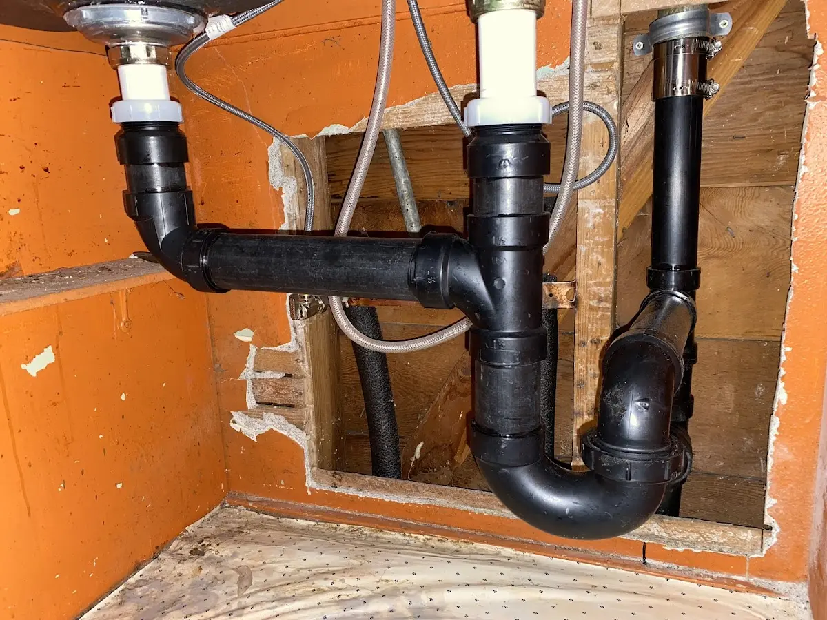 Professional Pipe Bursting equipment and tools on the job in South Kensington